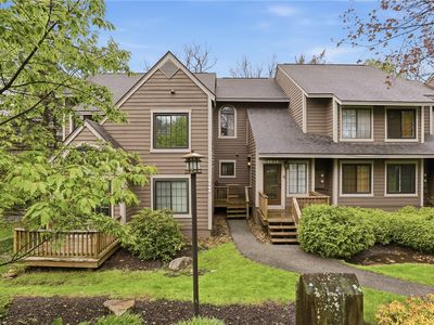 1142 Tanyard Ln, Hidden Valley, PA, 15502