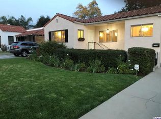 1110 N El Molino Ave, Pasadena, CA 91104