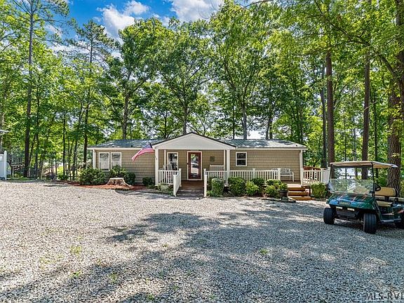 2nd image of 317 Vincent Dr