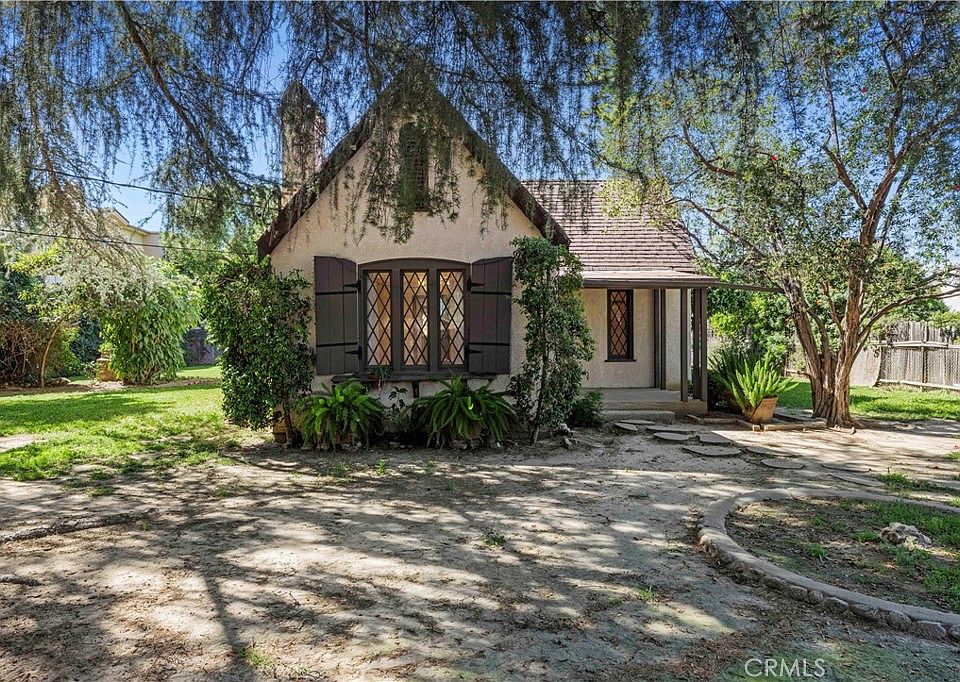 1st image of 6553 Odessa Ave
