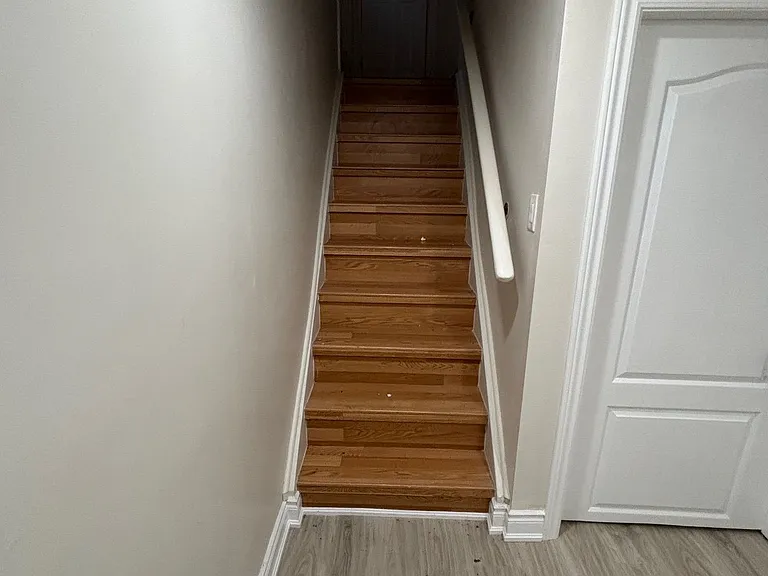 3574 Ash Row Cres #LOWER — Photo 13