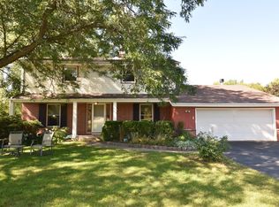 7508 Sylvan Dr, Caledonia, WI 53108