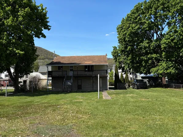 641 Main St, Lykens, PA 17048