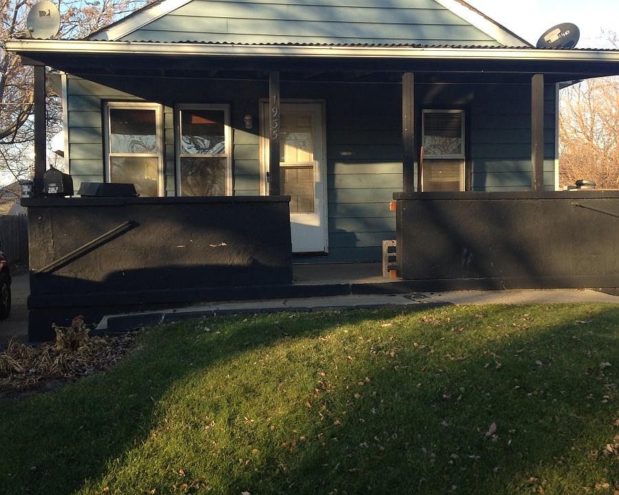 1st image of 1935 Jarvis Ave APT A