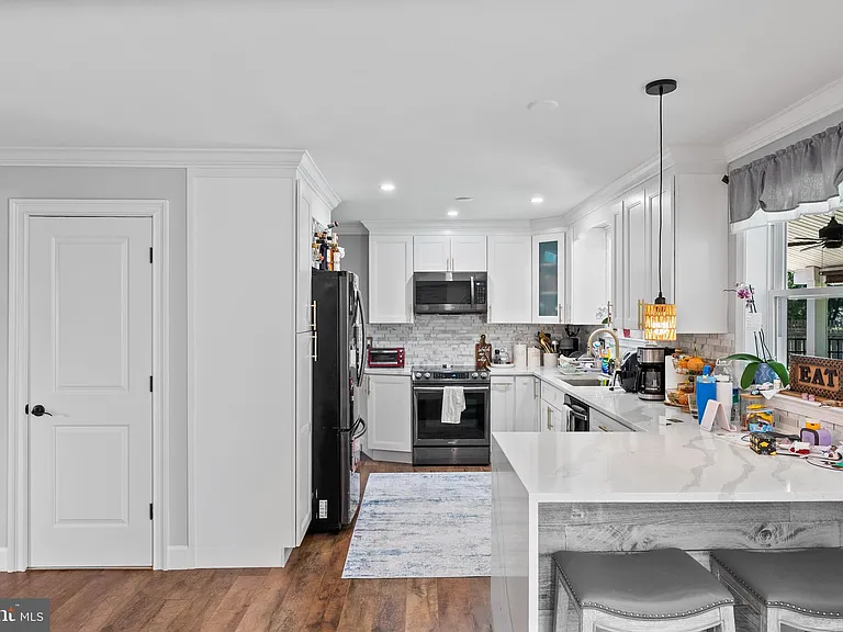 2 Lee Ct — Photo 14