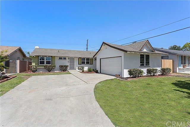 1st image of 2459 W Harriet Ln