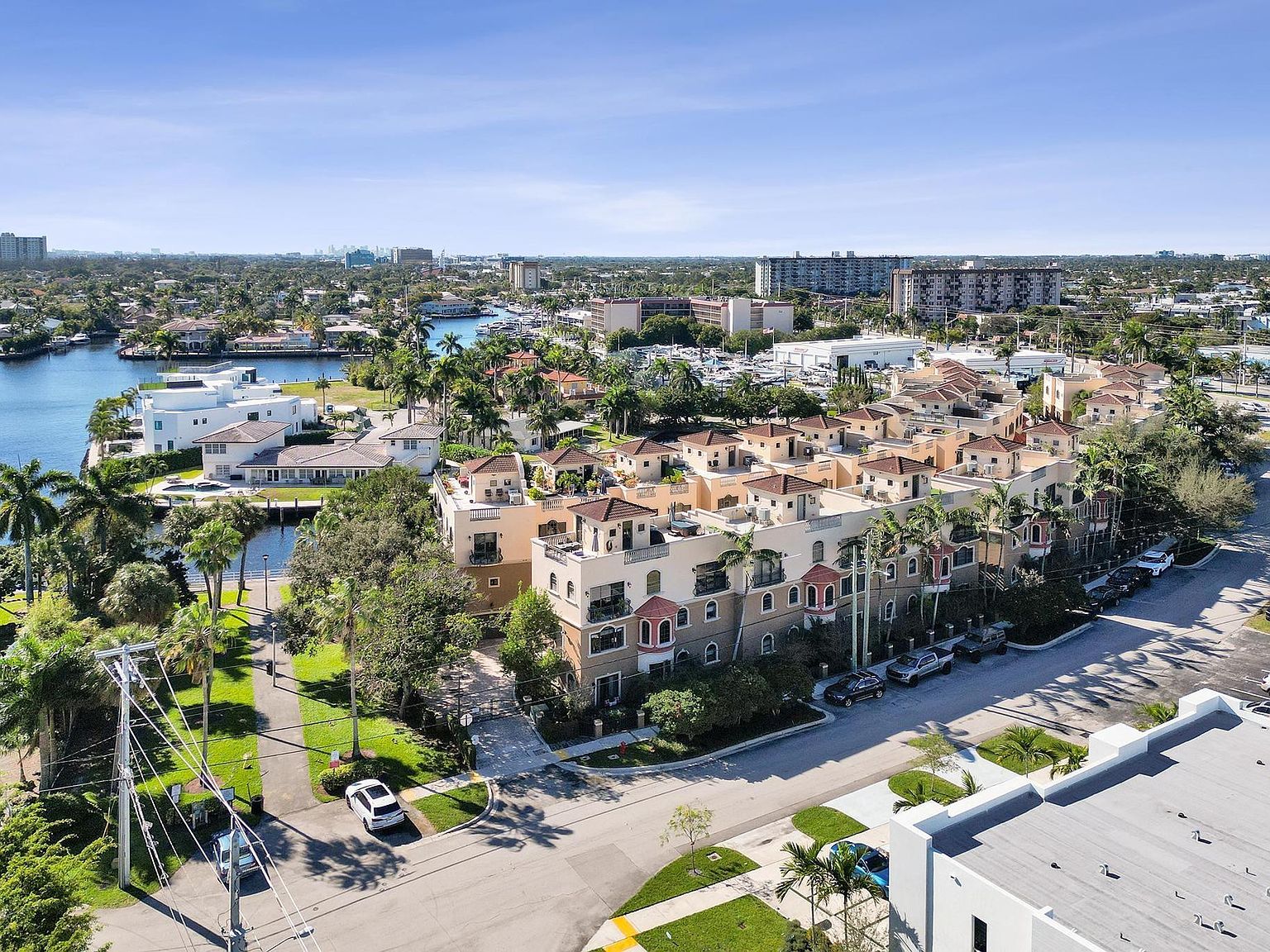 2260 SE 7 Street, Pompano Beach, FL 33062 | Zillow