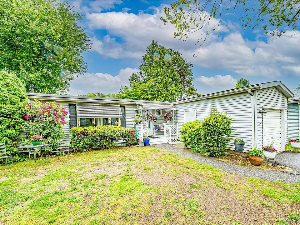 1st image of 21 Limetree Drive