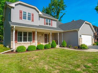 703 Teri Ln, Yorkville, IL 60560
