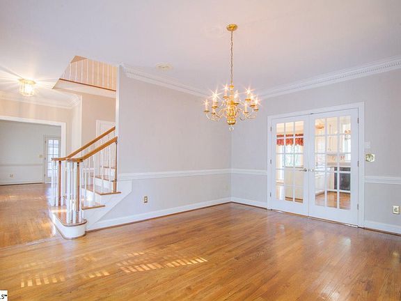 5th image of 207 Quail Creek Ln