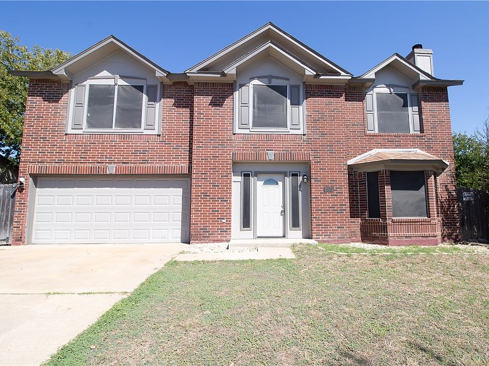 1st image of 405 Baumann Dr