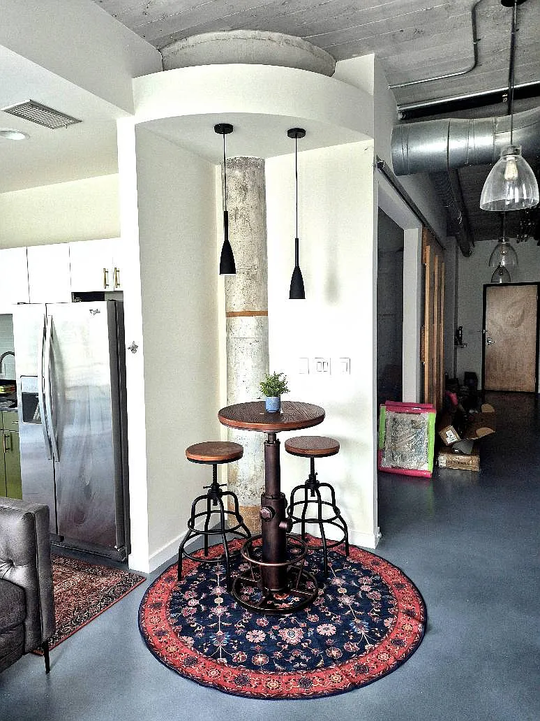 1 bed, 925 sqft, $3,795 — Photo 3