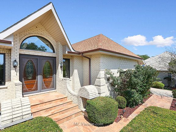 3rd image of 13312 W Onondaga Trl