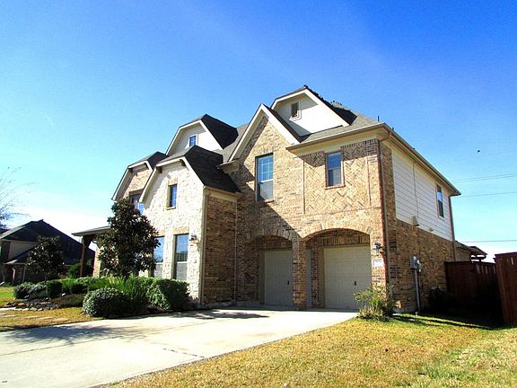 3rd image of 9111 Brownwood Bend Ct
