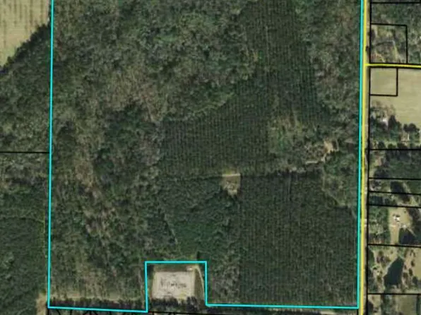 44 Hall Rd, Thomasville, GA 31757