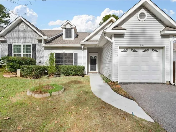 250 Spring Lake Dr N, Mobile, AL 36695