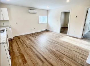 161 Nevers Rd #1, Lincoln, NB E3B 8R4