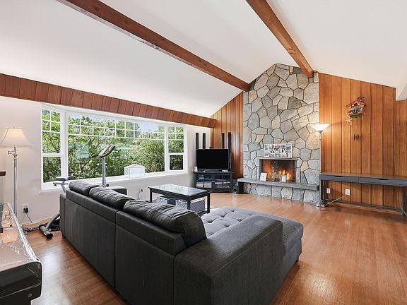 2nd image of 11936 Wicklow Way