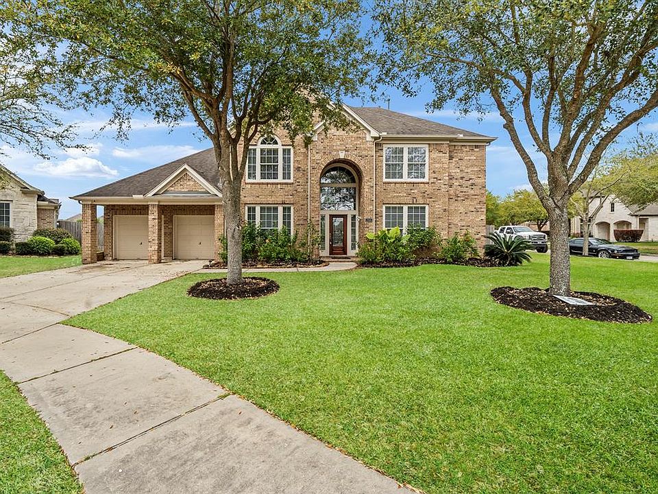 1st image of 2906 Lakemist Ct