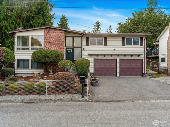 20625 9th Avenue S, Des Moines, WA 98198