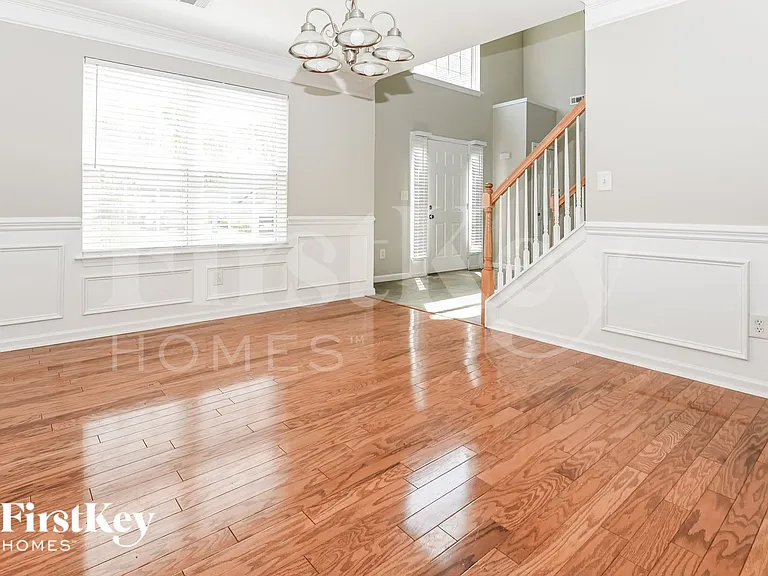 123 Elba Dr — Photo 4