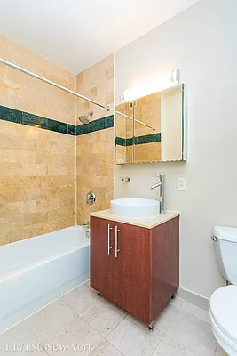 Rented by Living New York | media 20