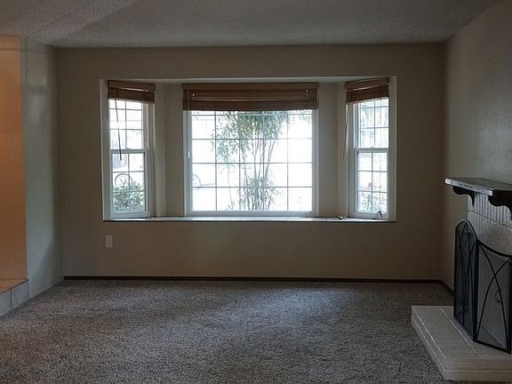 4th image of 1730 G St