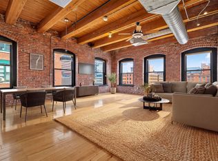 21 Wormwood St Unit 515, Boston, MA 02210