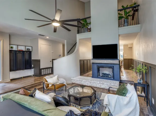 12209 Wightman Pl, Dallas, TX 75243