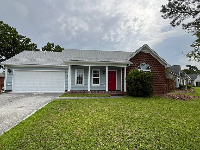 1408 Barouche Ct — Photo 2