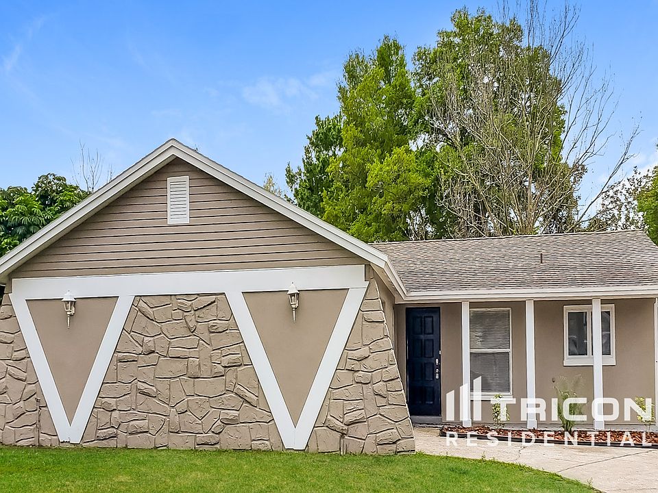 1st image of 817 Valley Hill Dr