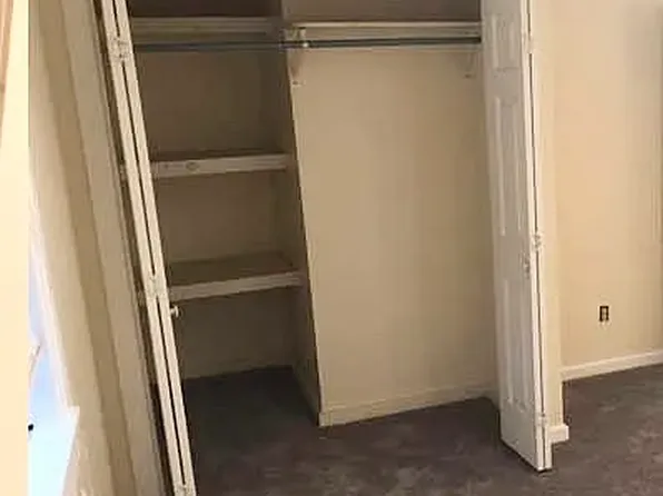 15 Ham St, Dover, NH 03820