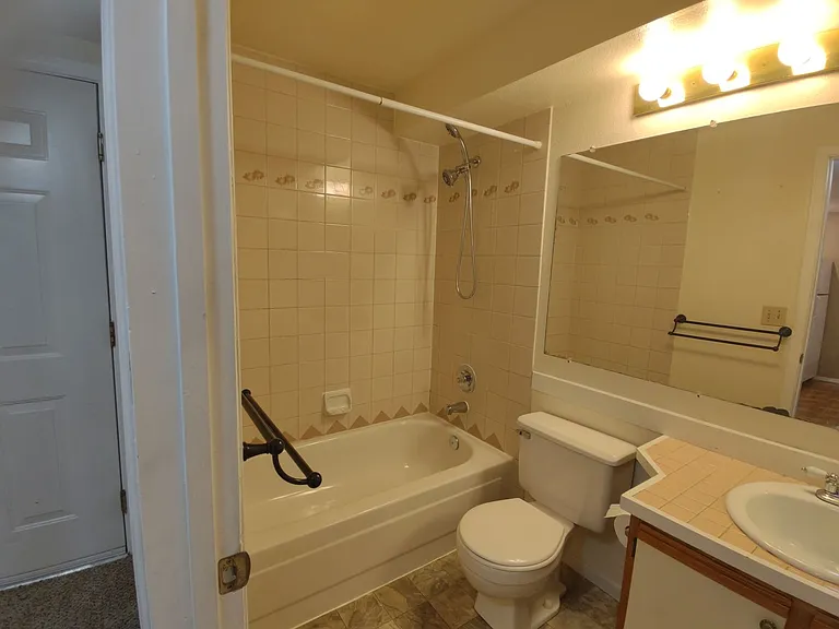 2152 N 112th St #308 — Photo 12