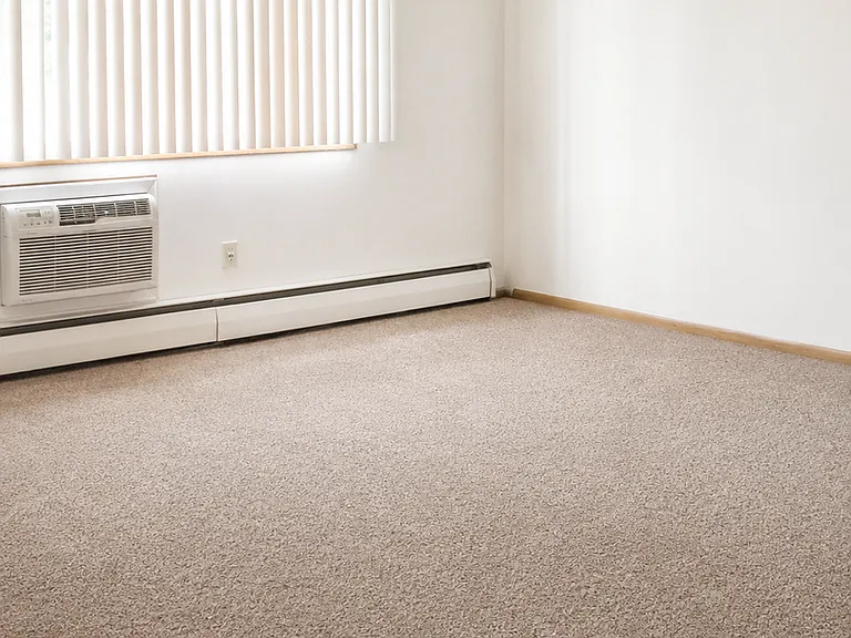 Port Vista Apartments — Photo 4