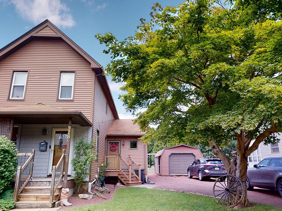 1st image of 928 W Southern Ave S