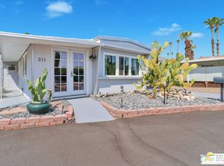 211 Newport Dr, Palm Springs, CA 92264