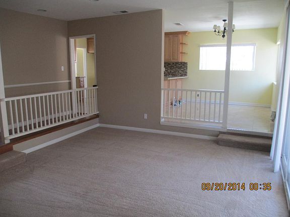 5th image of 724 N Hyacinth Ave