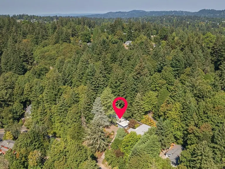 10667 SW Lancaster Rd — Photo 25