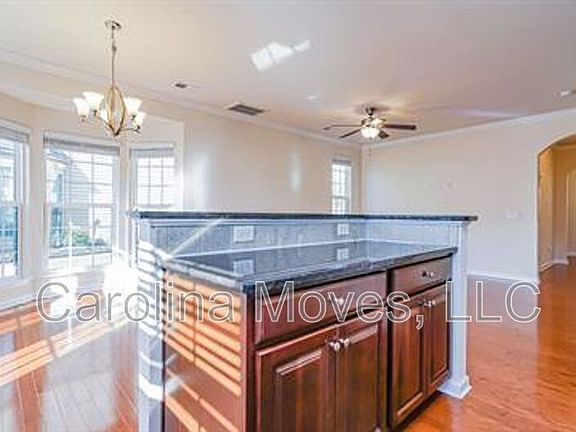 4th image of 414 Christiane Way