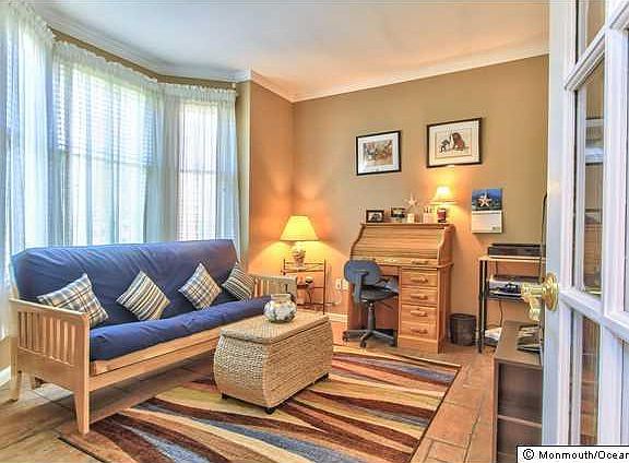 4th image of 1355 Forest Glen Ct