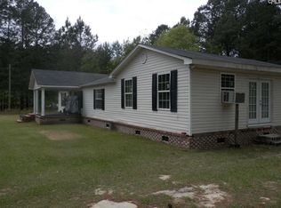 234 Heape Rd, Eastover, SC 29044