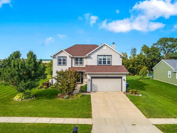 400 East Grant STREET, Elkhorn, WI 53121