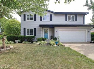 2803 Richard Rd, Bloomington, IL 61704