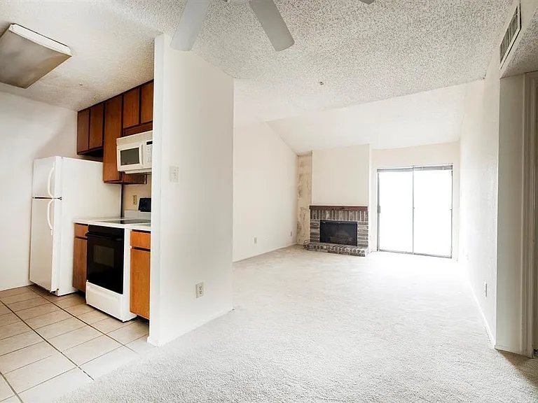 7900 N Stadium Dr #22 — Photo 9