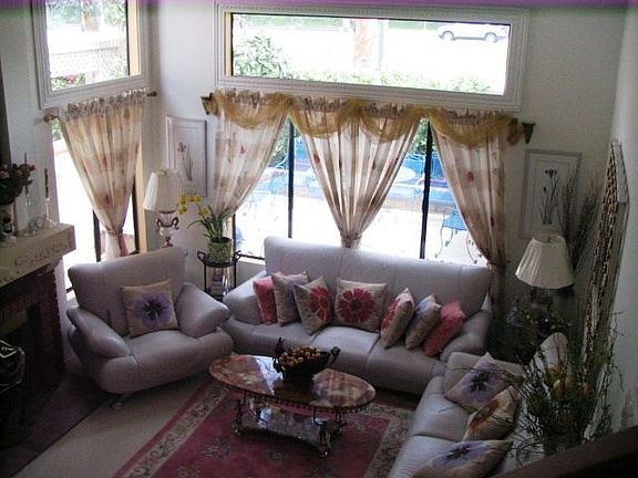 Lots of windows in living room