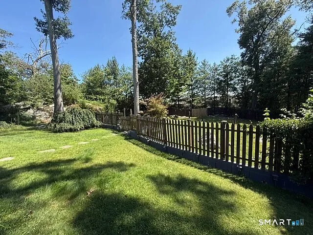 77 Valley View Rd — Photo 25