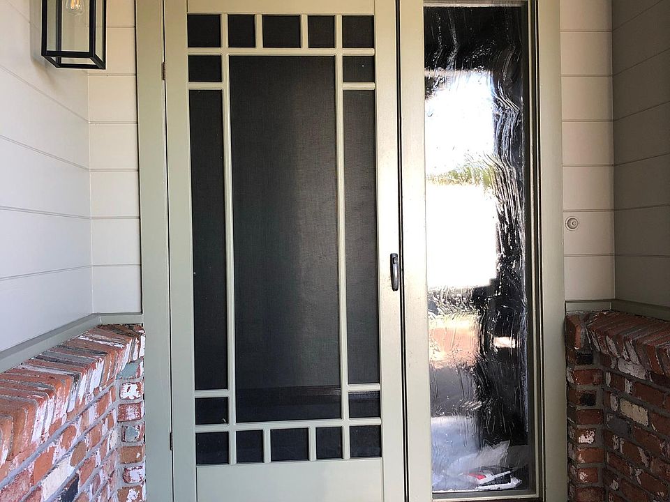 1st image of 4119 Pepper Dr