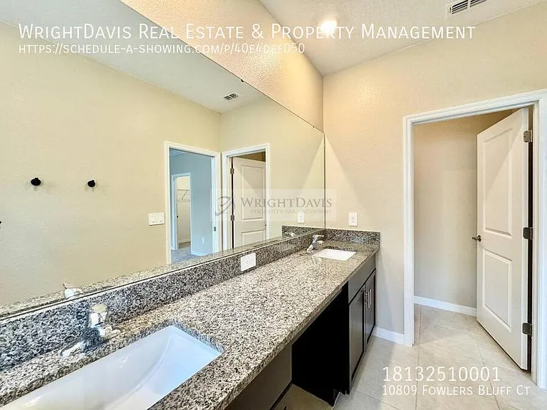 10809 Fowlers Bluff Ct — Photo 31