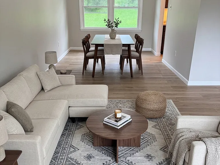 23 Meadowlark Dr — Photo 3