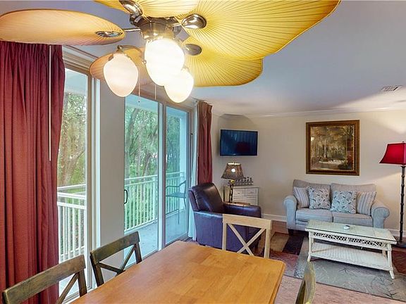 4th image of 1175 N Beachview Dr #427